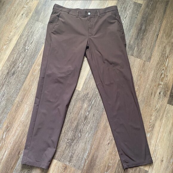 CRZ Yoga Men's Golf Pants Brown 5 Pockets size 36x32 stretch Athleticwear - Picture 1 of 13